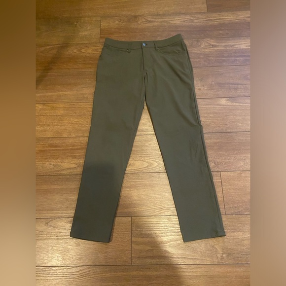 Lululemon ABC Pant Classic 32” *Warpstreme - Picture 5 of 10